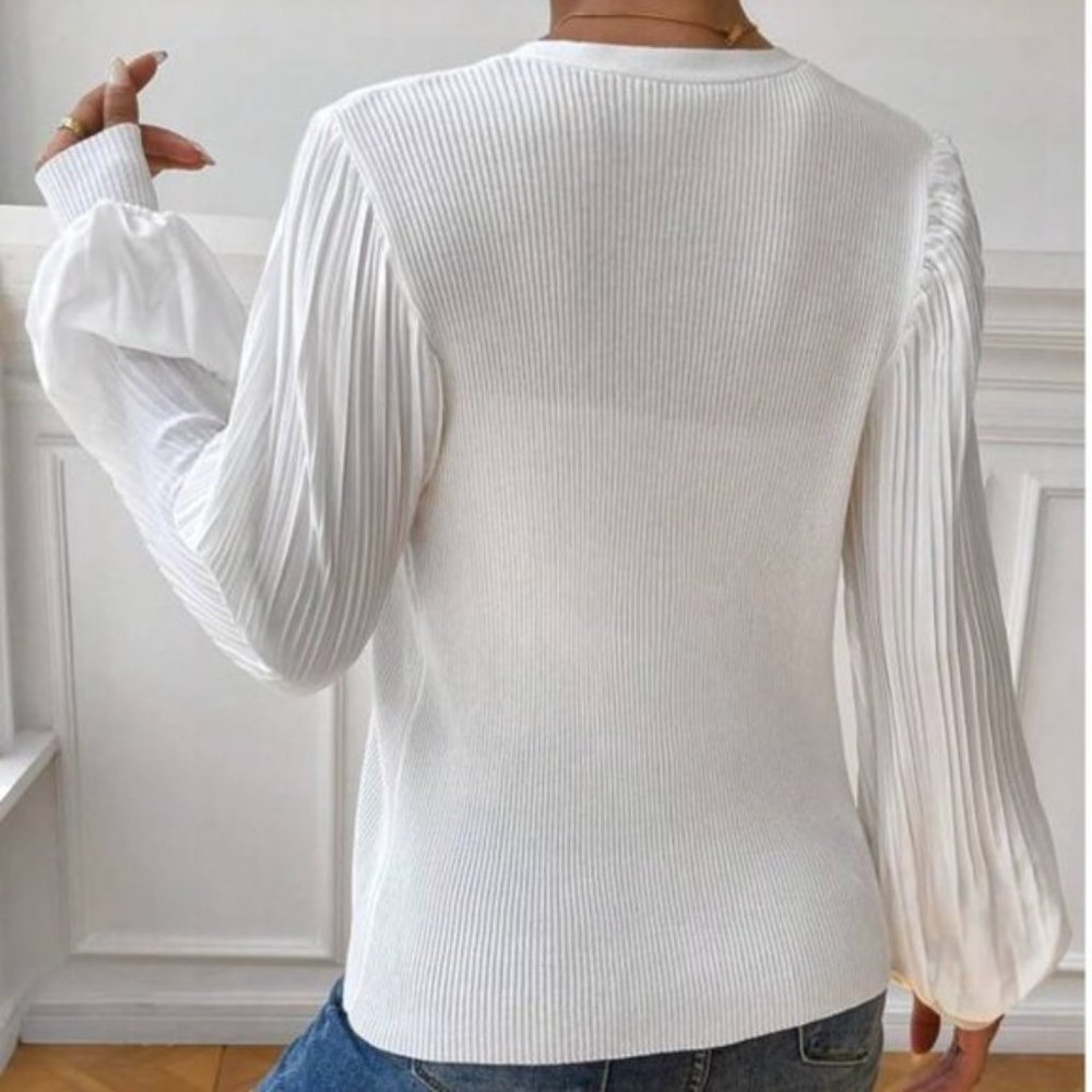 White Pleated Sleeve Button Front Ribbed Knit Cardigan - Picture 3 of 6